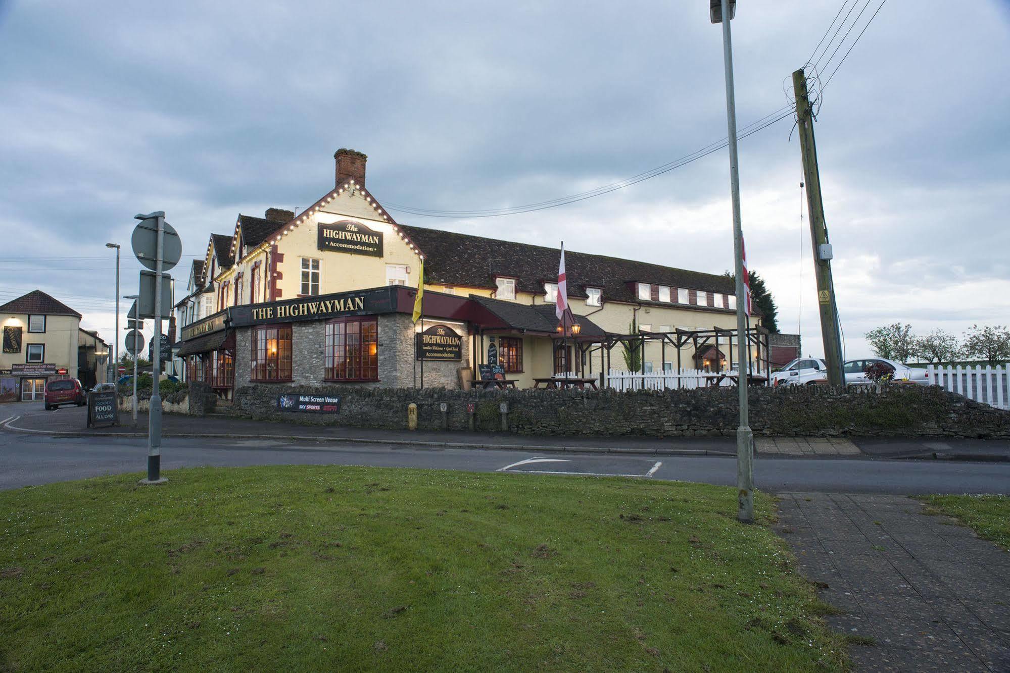 The Highwayman Inn Shepton Mallet Exteriör bild