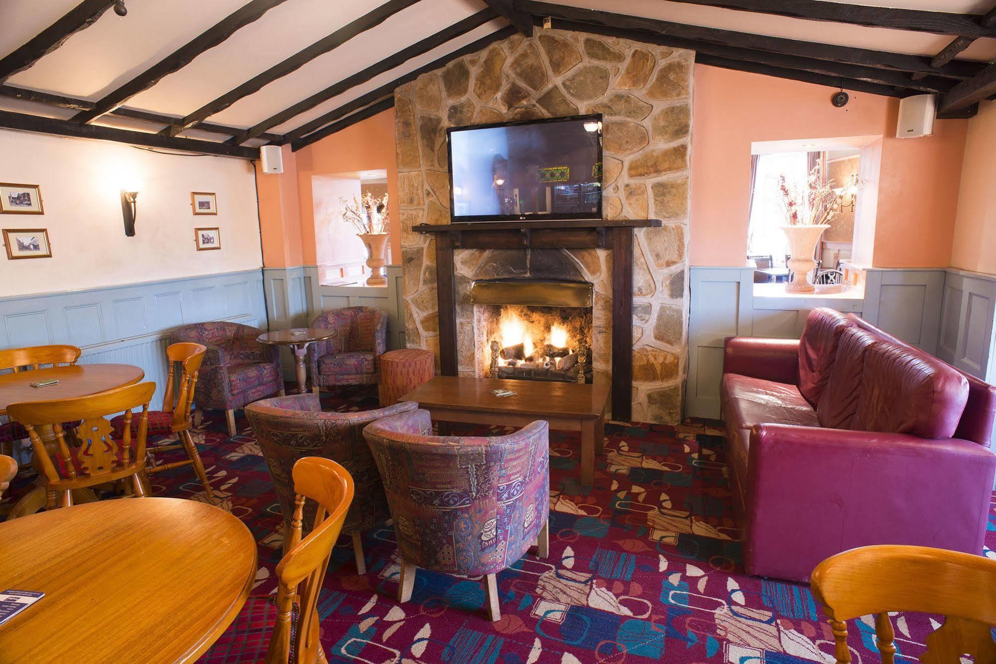 The Highwayman Inn Shepton Mallet Exteriör bild