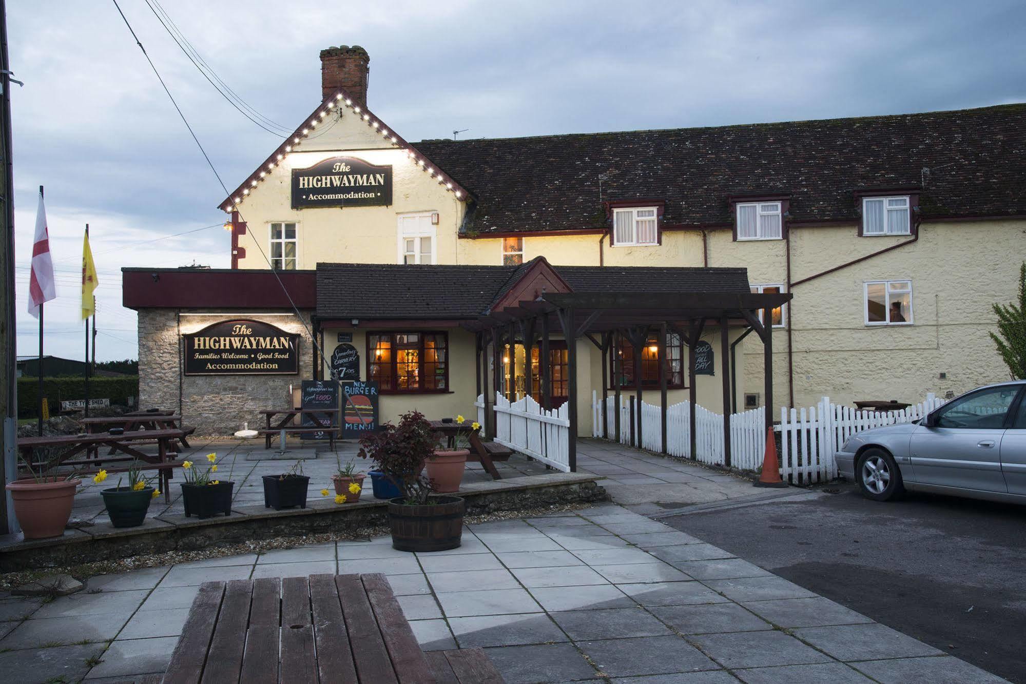 The Highwayman Inn Shepton Mallet Exteriör bild
